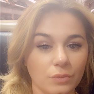 Meet your Posher, Eriona